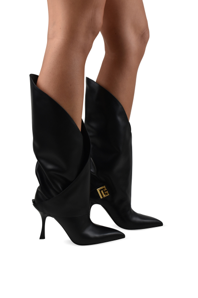 Bottes à talon torsadé