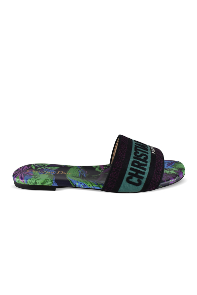 Dway Sandals
