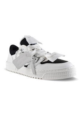 Off-White 3.0 Court Low Sneakers in Weiß und Schwarz – Dreiviertelansicht