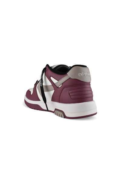 Off-White Out of Office Sneakers i vinrött och vitt – bakifrån